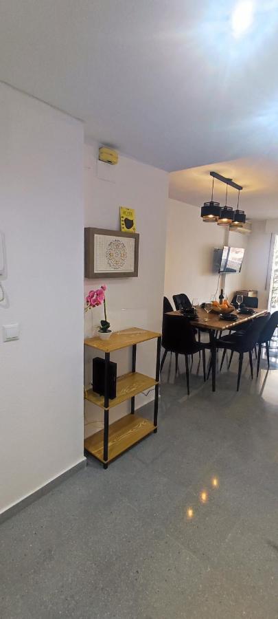 Bitacora Lux ,Comfortable Apartment 450 Meters From The Beach, Swimming Pool, 2 Air-Con ,Wi-Fi Playa de Gandia Buitenkant foto