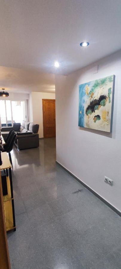 Bitacora Lux ,Comfortable Apartment 450 Meters From The Beach, Swimming Pool, 2 Air-Con ,Wi-Fi Playa de Gandia Buitenkant foto