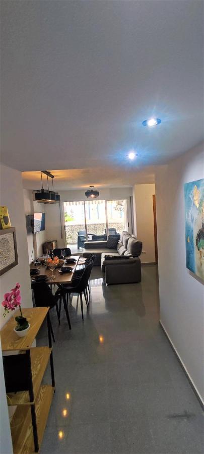 Bitacora Lux ,Comfortable Apartment 450 Meters From The Beach, Swimming Pool, 2 Air-Con ,Wi-Fi Playa de Gandia Buitenkant foto