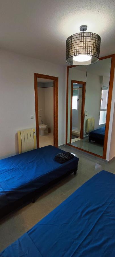 Bitacora Lux ,Comfortable Apartment 450 Meters From The Beach, Swimming Pool, 2 Air-Con ,Wi-Fi Playa de Gandia Buitenkant foto
